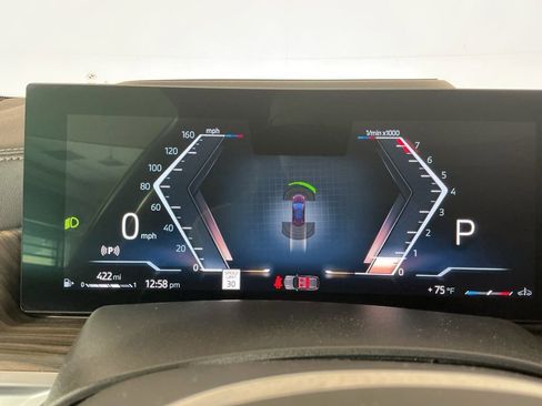 Certified 2024 BMW X5 xDrive40i w/ M Sport Package image 11