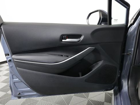 Used 2020 Toyota Corolla SE image 12