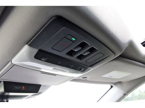 Used 2023 Nissan Rogue SL w/ SL Premium Package image 25