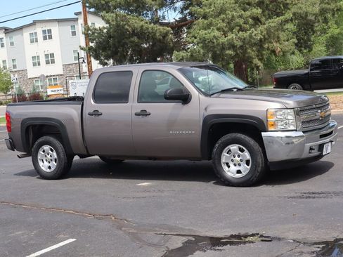Used 2012 Chevrolet Silverado 1500 LT w/ All-Star Edition AWD/4WD image 2