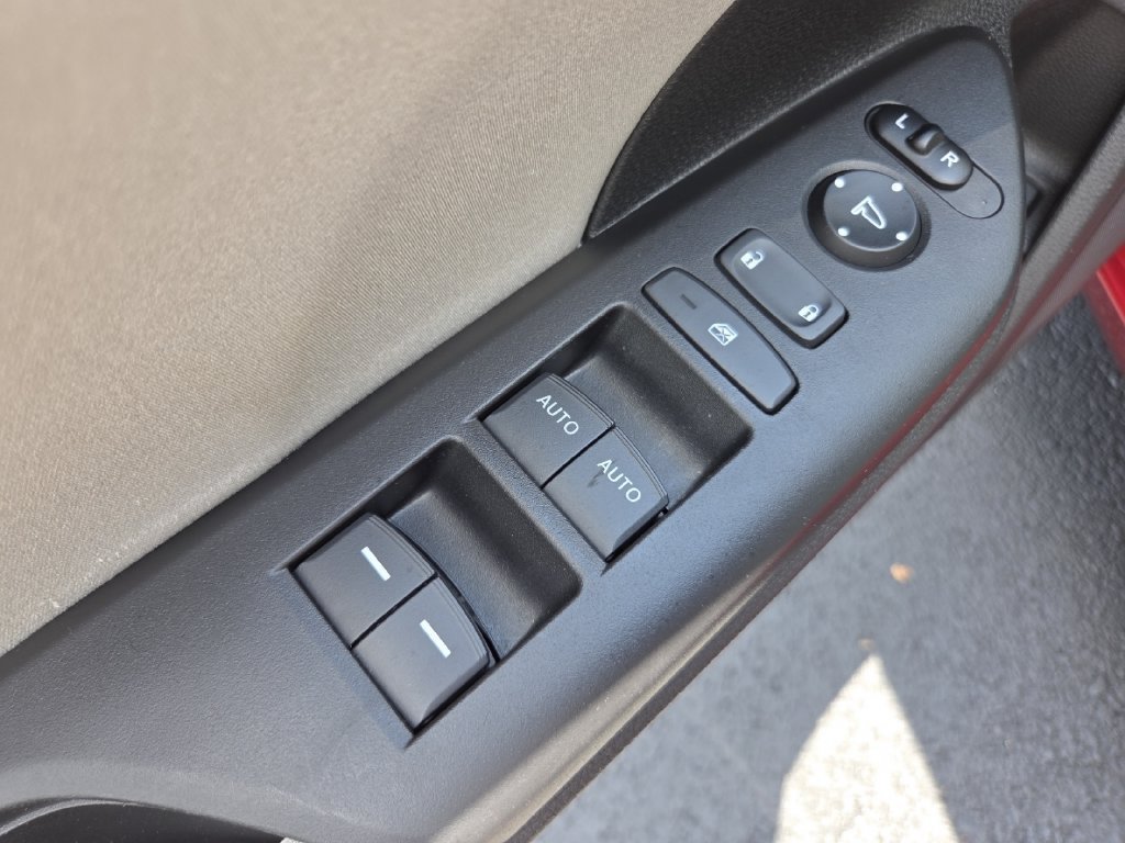 Used 2022 Honda Insight EX image 32