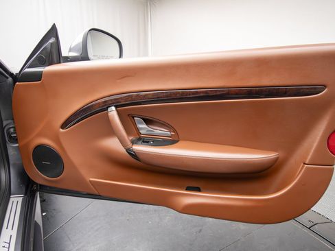 Used 2018 Maserati GranTurismo MC RWD image 37