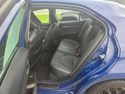 Used 2024 Toyota Camry XSE FWD image 7