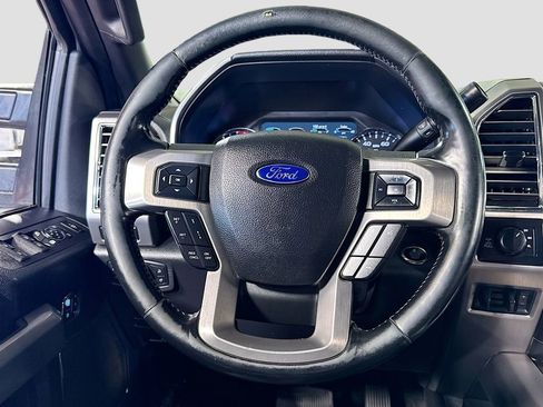 Used 2017 Ford F250 Platinum w/ Platinum Ultimate Package image 16