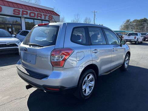 Used 2014 Subaru Forester 2.5i image 5