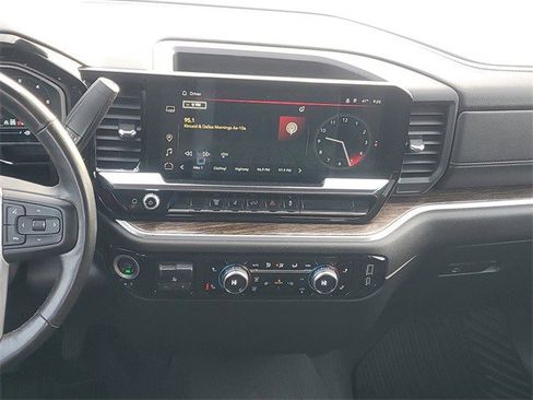 Certified 2024 GMC Sierra 2500 SLE w/ SLE Value Package; image 20