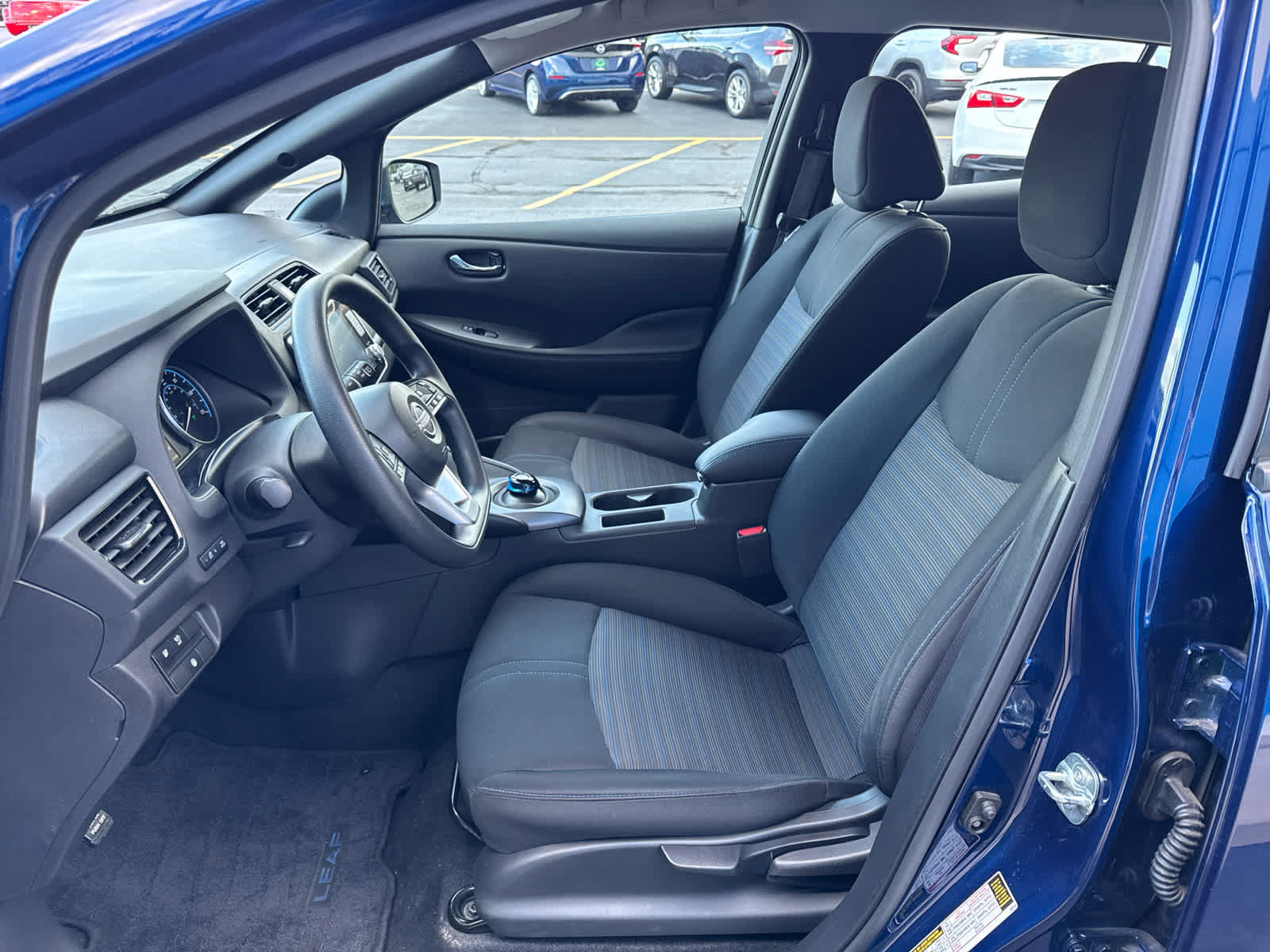 Used 2025 Nissan Leaf S FWD image 18
