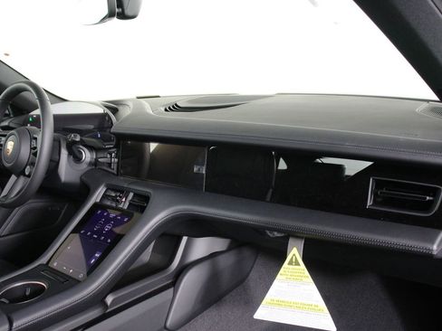 New 2026 Porsche Taycan image 15