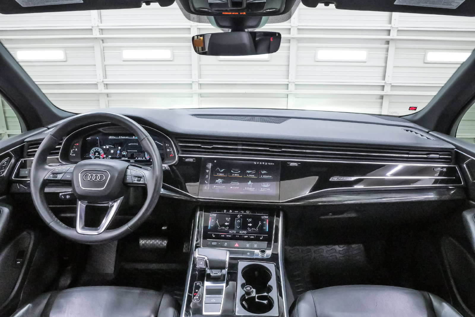 Used 2021 Audi Q7 2.0T Premium w/ Convenience Package AWD/4WD image 19
