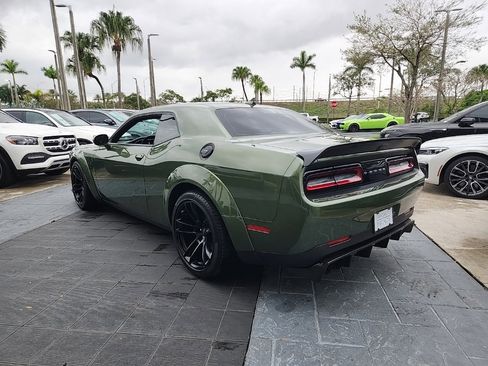 Used 2022 Dodge Challenger SRT Hellcat image 9