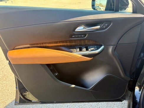 Used 2020 Cadillac XT4 Sport image 16