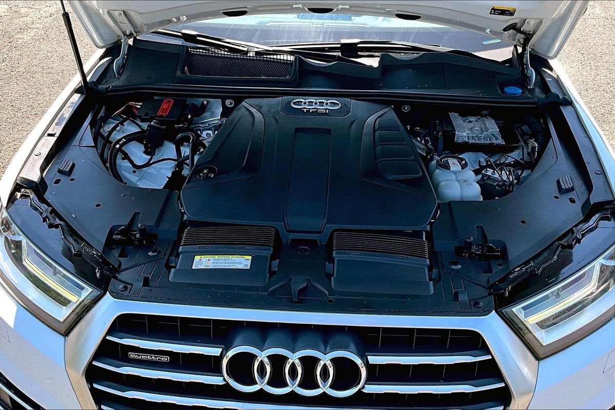 Used 2018 Audi Q7 2.0T Premium AWD/4WD image 40