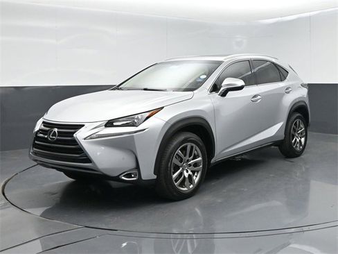 Used 2015 Lexus NX 200t FWD image 4