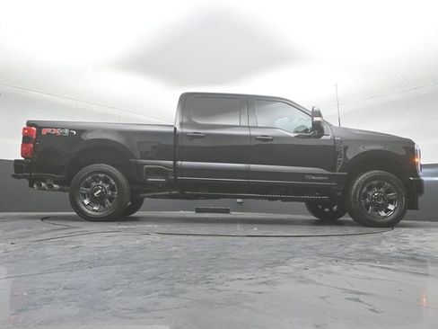 Used 2024 Ford F250 Lariat w/ Sport Appearance Package AWD/4WD image 37