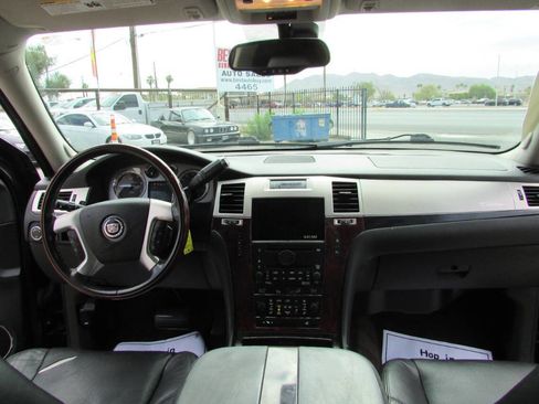 Used 2009 Cadillac Escalade 2WD image 29