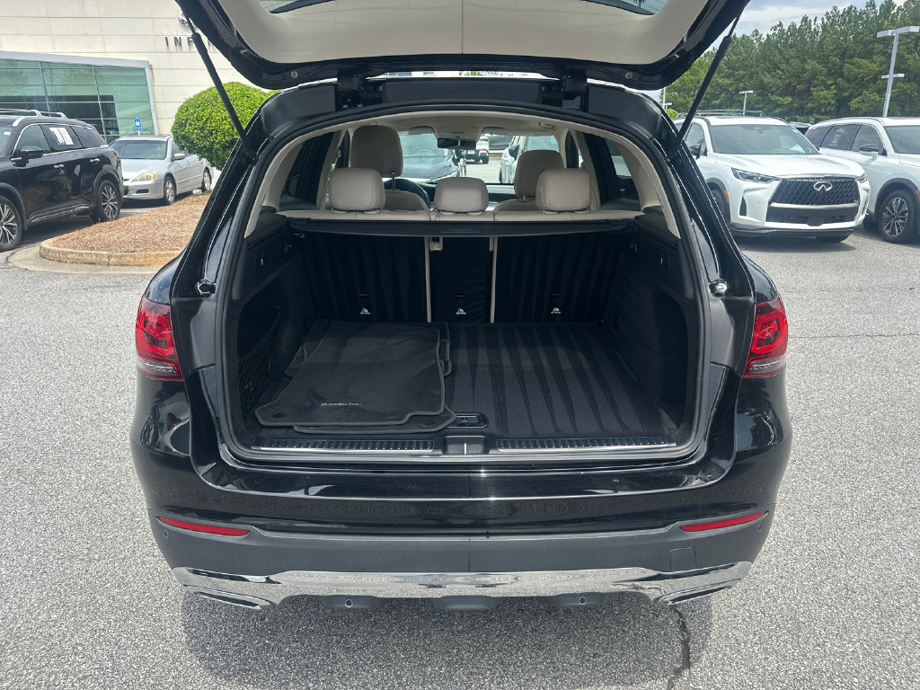 Used 2020 Mercedes-Benz GLC 300 image 17
