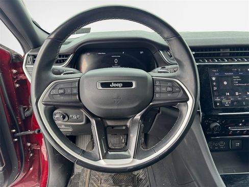 Certified 2022 Jeep Grand Cherokee L Altitude image 15