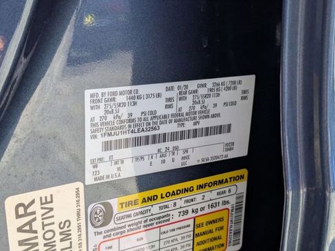 Used 2020 Ford Expedition XLT w/ Equipment Group 202A RWD image 35