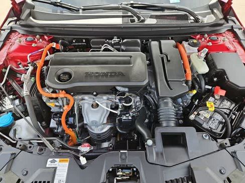 Used 2024 Honda Accord Sport image 12