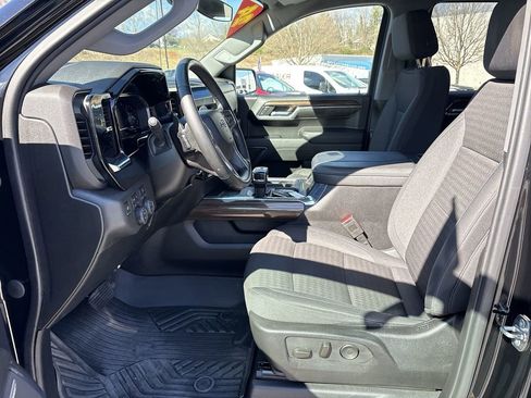 Used 2024 Chevrolet Silverado 1500 RST image 21