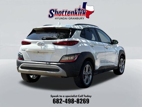 Used 2022 Hyundai Kona SEL w/ Cargo Package FWD image 8