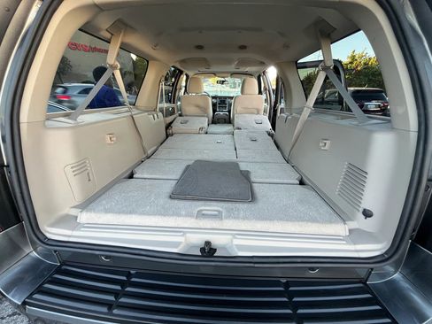 Used 2014 Ford Expedition EL XLT image 21