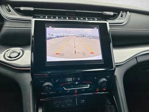 Used 2022 Jeep Grand Cherokee Altitude image 14