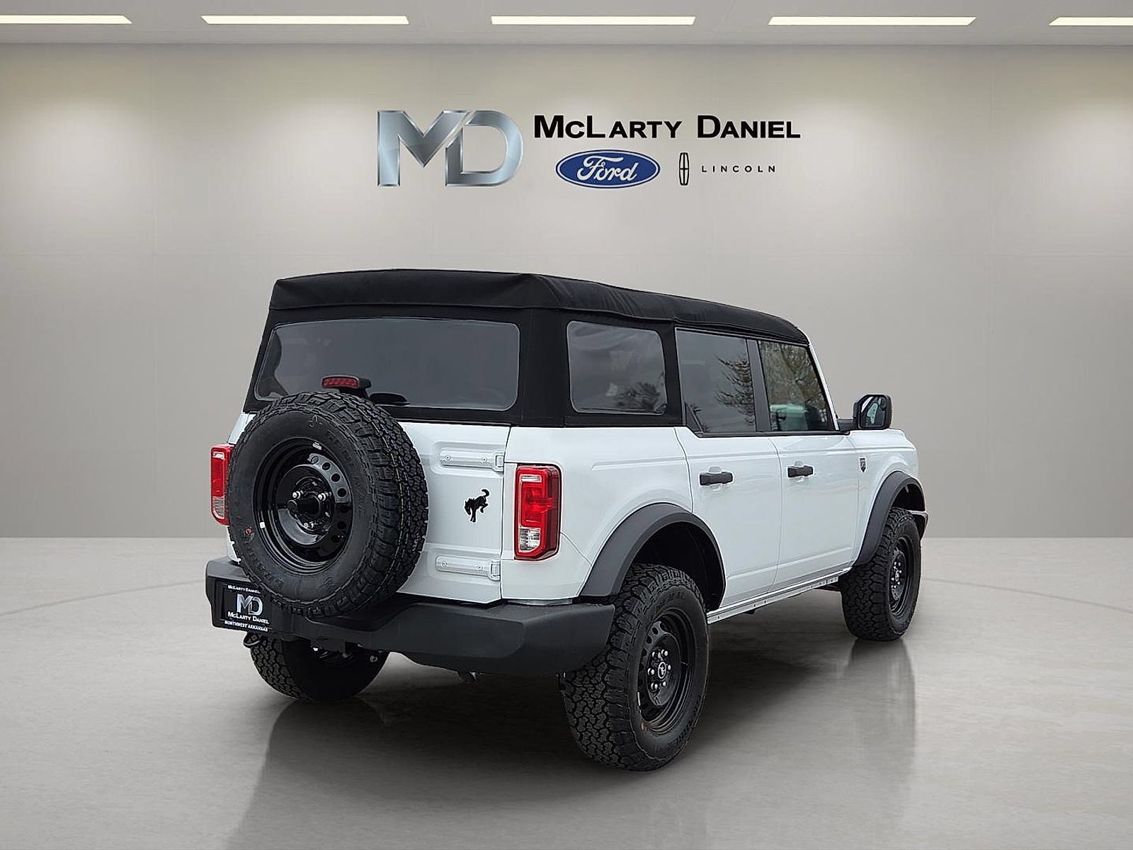 New 2026 Ford Bronco Big Bend w/ Black Appearance Package AWD/4WD image 5