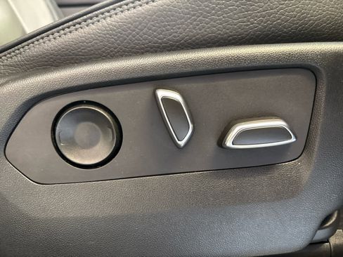 Used 2022 GMC Sierra 1500 Denali image 23