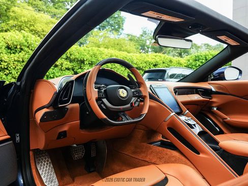 Used 2026 Ferrari Roma Spider RWD image 35