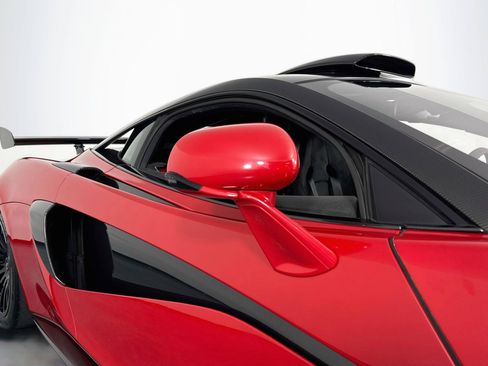 Used 2020 McLaren 620R RWD image 78