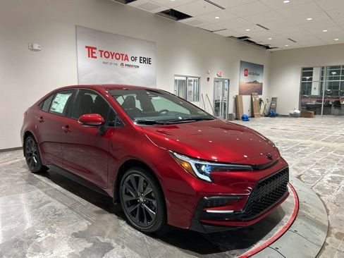 New 2026 Toyota Corolla SE image 1