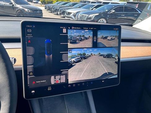 Used 2023 Tesla Model Y Long Range image 14