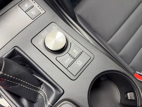 Used 2024 Lexus IS 500 image 69