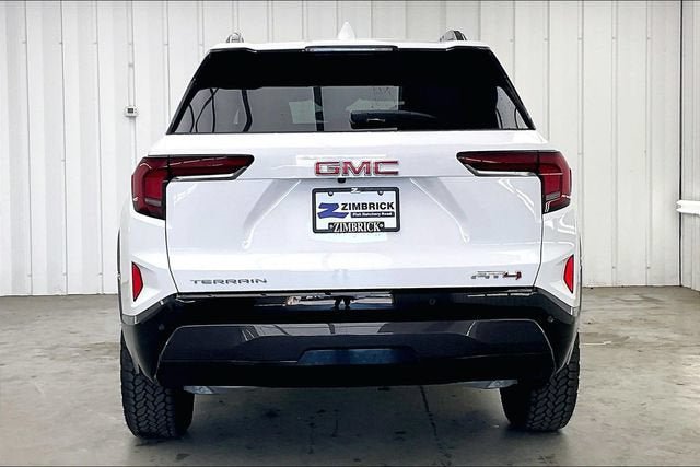 New 2026 GMC Terrain AT4 AWD/4WD image 4