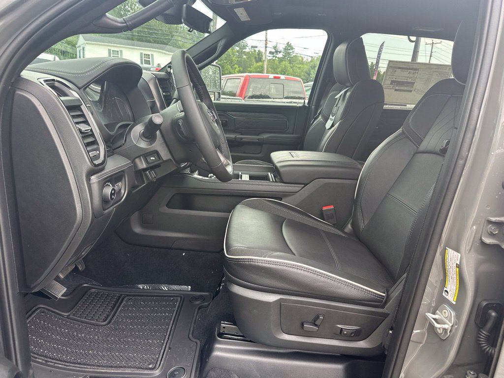 New 2027 RAM 2500 Limited AWD/4WD image 10