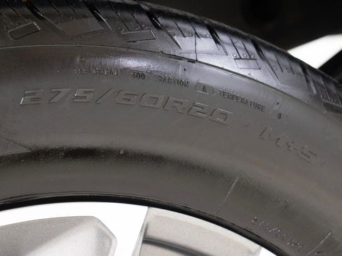 Used 2020 Chevrolet Silverado 1500 LT image 91