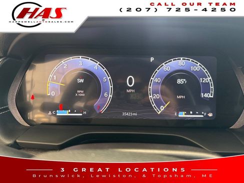 Used 2023 Jeep Grand Cherokee L Limited w/ Luxury Tech Group II AWD/4WD image 19