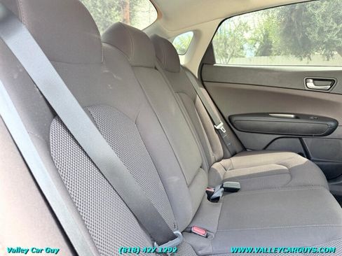Used 2019 Kia Optima LX FWD image 20