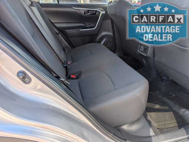Used 2025 Toyota RAV4 LE AWD/4WD image 19