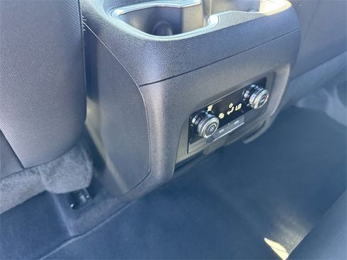 Certified 2025 GMC Acadia Elevation image 13