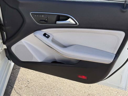 Used 2015 Mercedes-Benz CLA 250 Coupe image 13