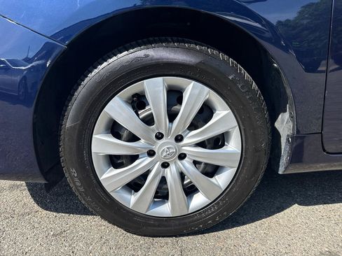 Used 2012 Toyota Corolla LE FWD image 20