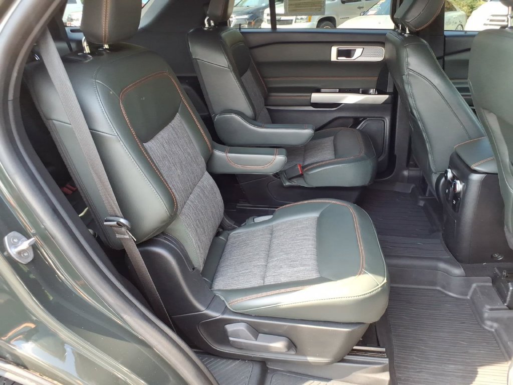 Used 2023 Ford Explorer Timberline w/ Timberline Technology Package AWD/4WD image 15