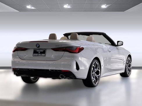 New 2026 BMW 430i Convertible w/ Convenience Package image 8