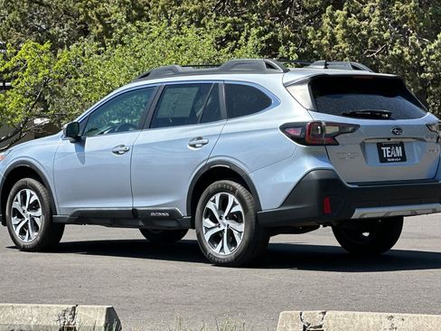 Used 2022 Subaru Outback Limited AWD/4WD image 6