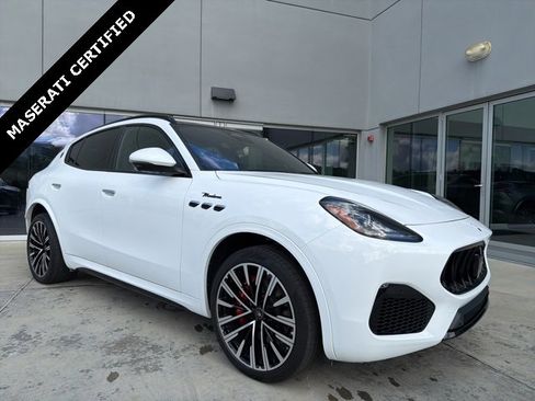 Certified 2023 Maserati Grecale Modena image 1