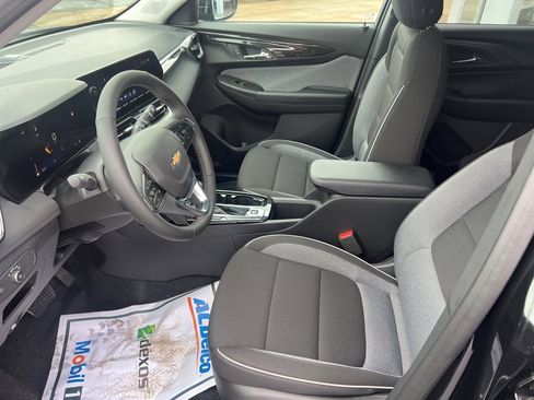 New 2026 Chevrolet TrailBlazer LT w/ Convenience Package image 15
