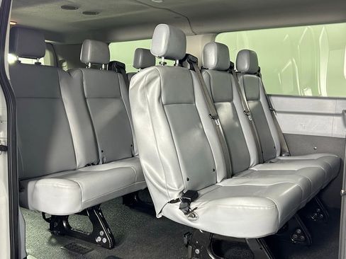 Used 2018 Ford Transit 150 XL image 12