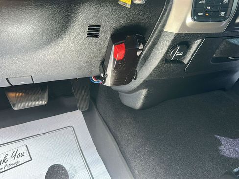 Used 2019 RAM 1500 Big Horn AWD/4WD image 26